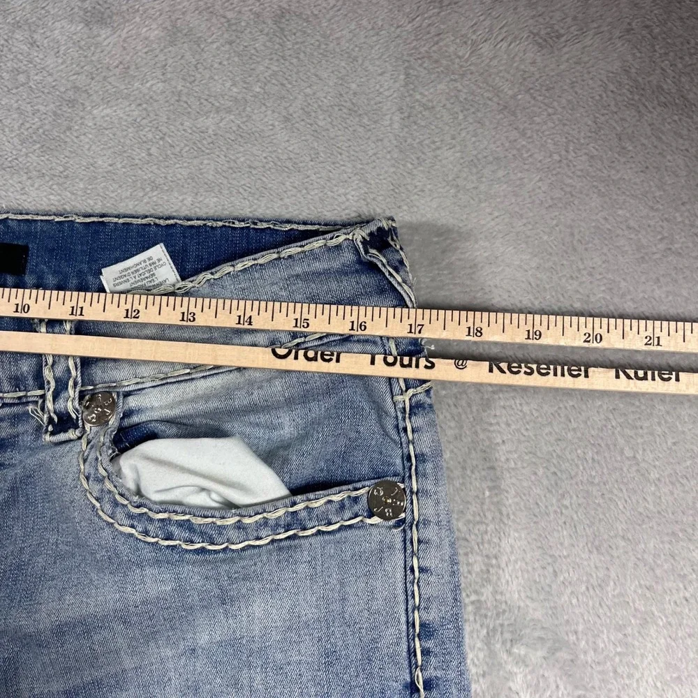 True Religion Ricky Relaxed Straight Jeans Light Wash Blue Contrast Stitch 34